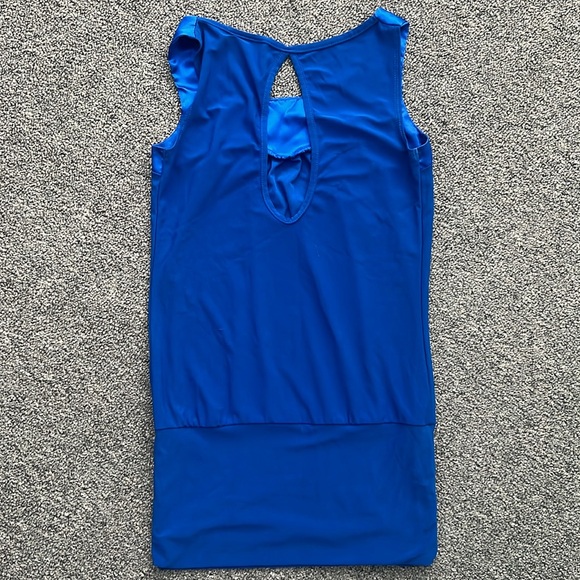 Tank top - Picture 2 of 3